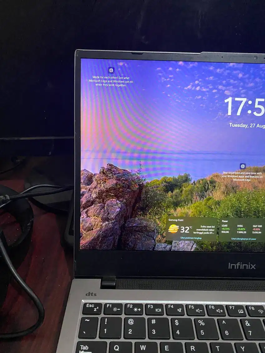 Laptop Infinix Inboox X1