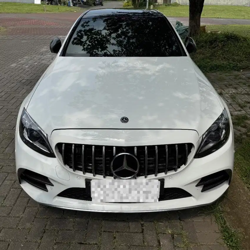 TURUN HRG 2019/20 Mercedes C300 Final Edition AMG LINE km 20rb !