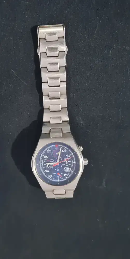 Jam Tangan Pria merk Casio