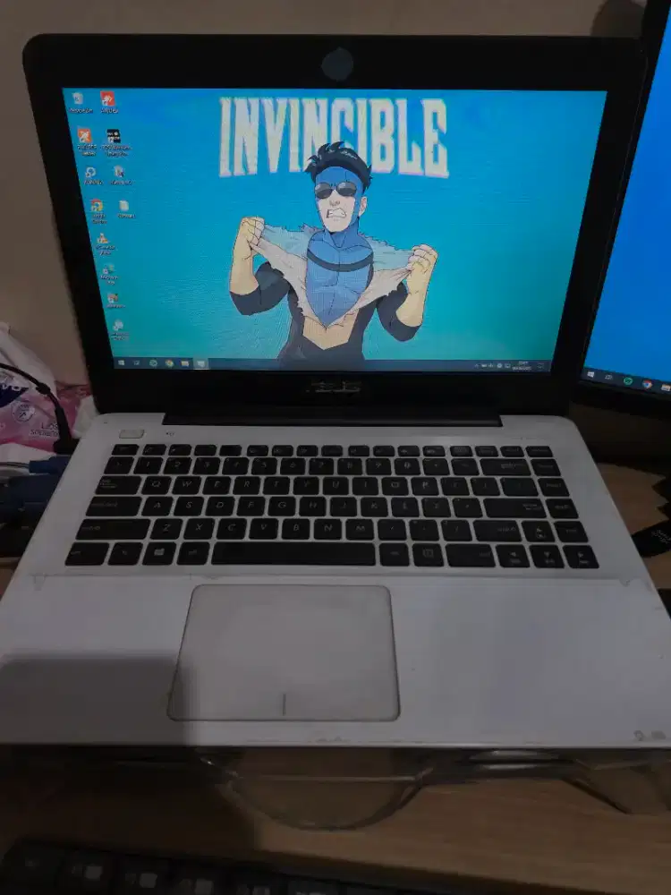 Laptop asus x455la core i3 gen 4