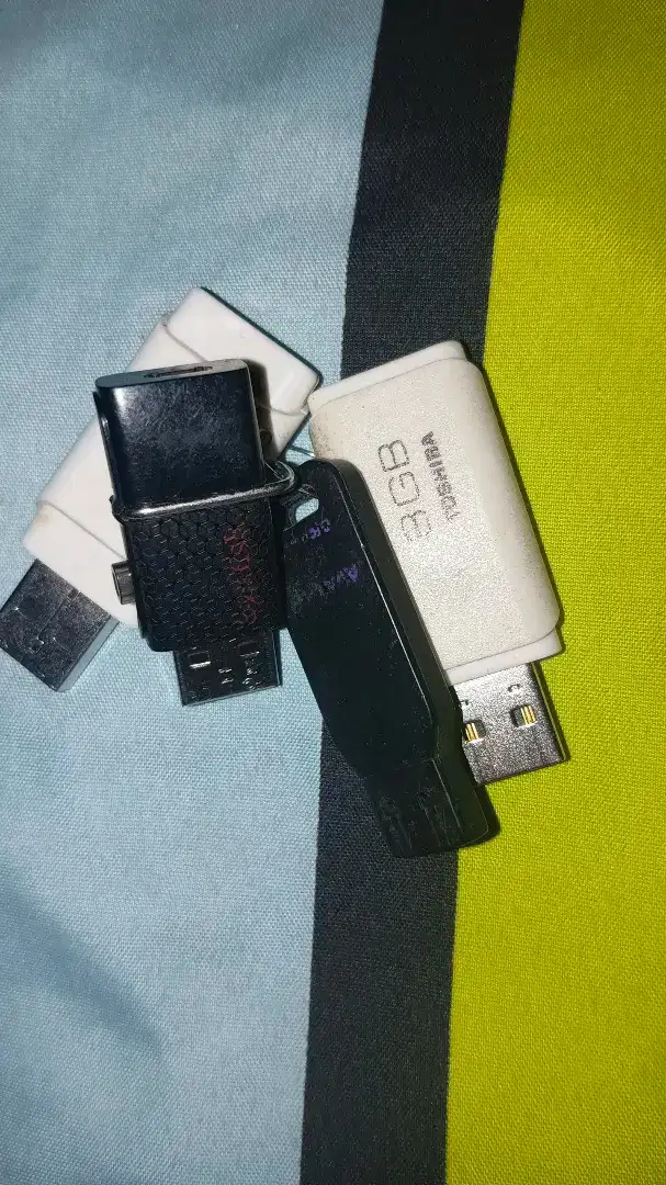 flashdisk 16 dan 8