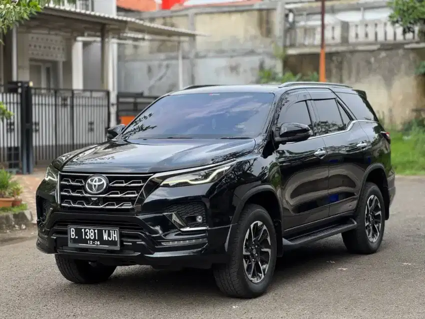 FORTUNER VRZ 2.4 GR AT 2021 DP MINIM MULAI 45JT