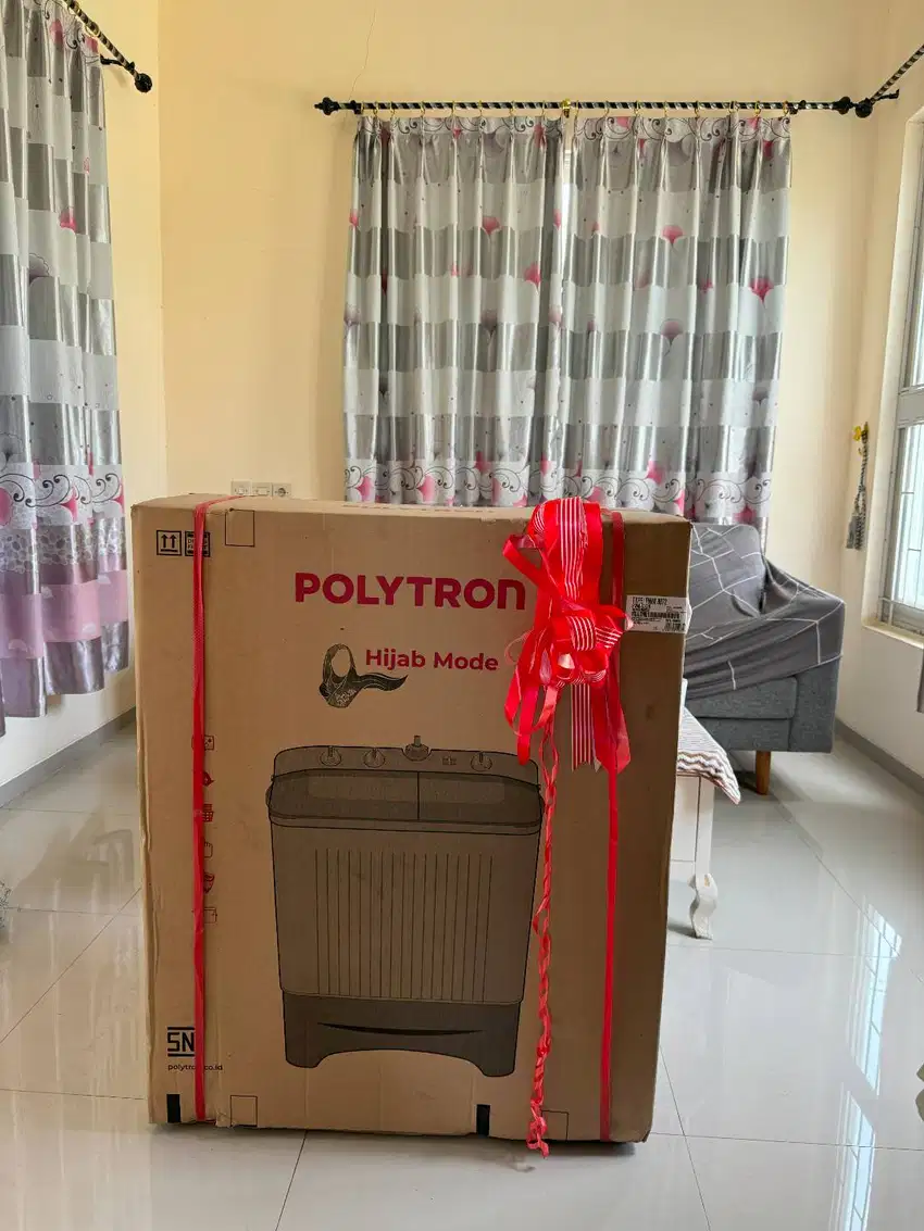 POLYTRON Mesin Cuci 2 Tabung Giant Series Hijab 8KG - PWM 8072N