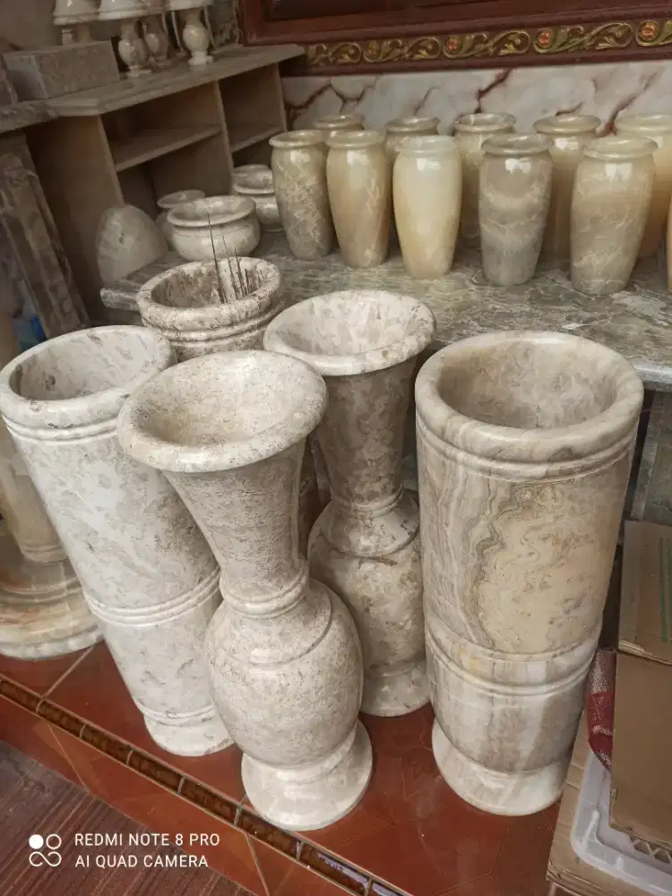 Vasbunga batu marmer