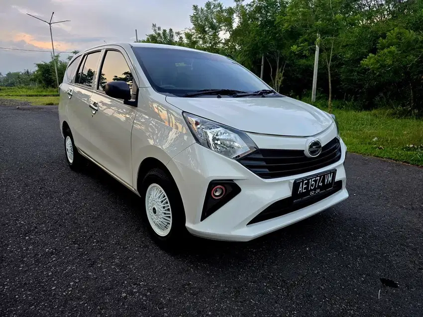 Sigra D mt 2021