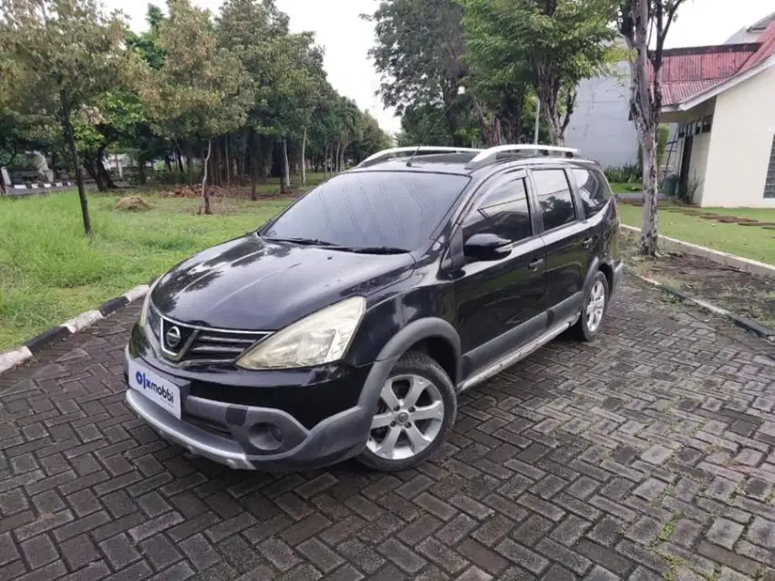 DP RENDAH Nissan Grand livina 1.5 X-Gear Bensin-MT 2016 HITAM LE