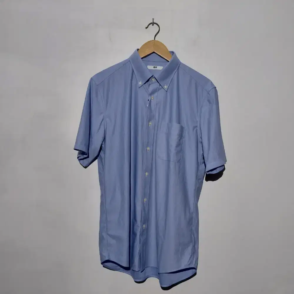 UNIQLO KEMEJA JERSEY DRY NON IRON LENGAN PENDEK 64 BLUE BARU ORIGINAL
