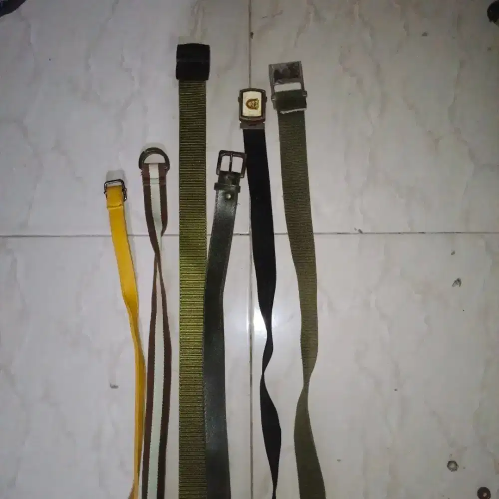 Sabukikat pinggang pria wanita