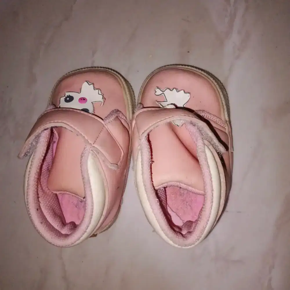 Sepatu bayi balita anak anak