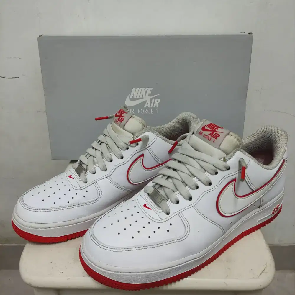 Nike Air Force 1 Low '07 White Picante Red size 41
