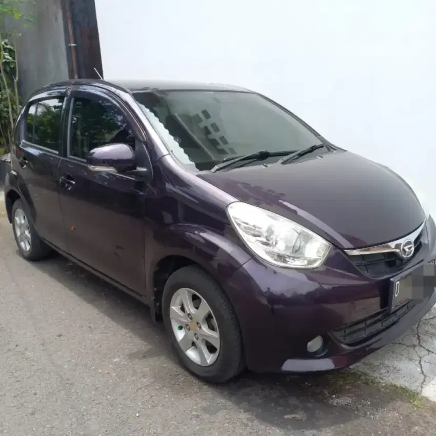 Daihatsu New Sirion 1.3 VVTi 2011 Akhir
