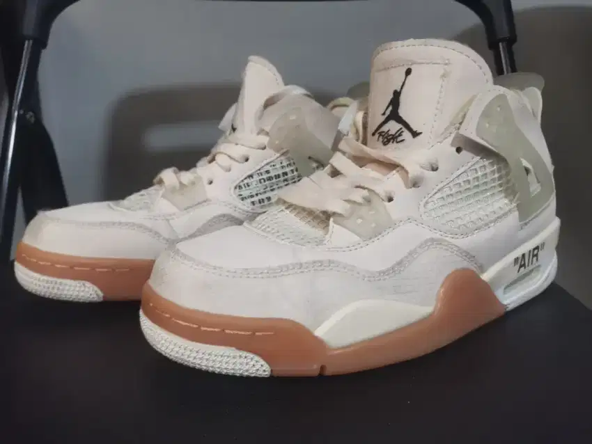 Nike Jordan Retro 4 x offwhite