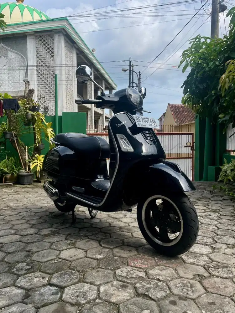 VESPA GTS 150 i-GET ABS