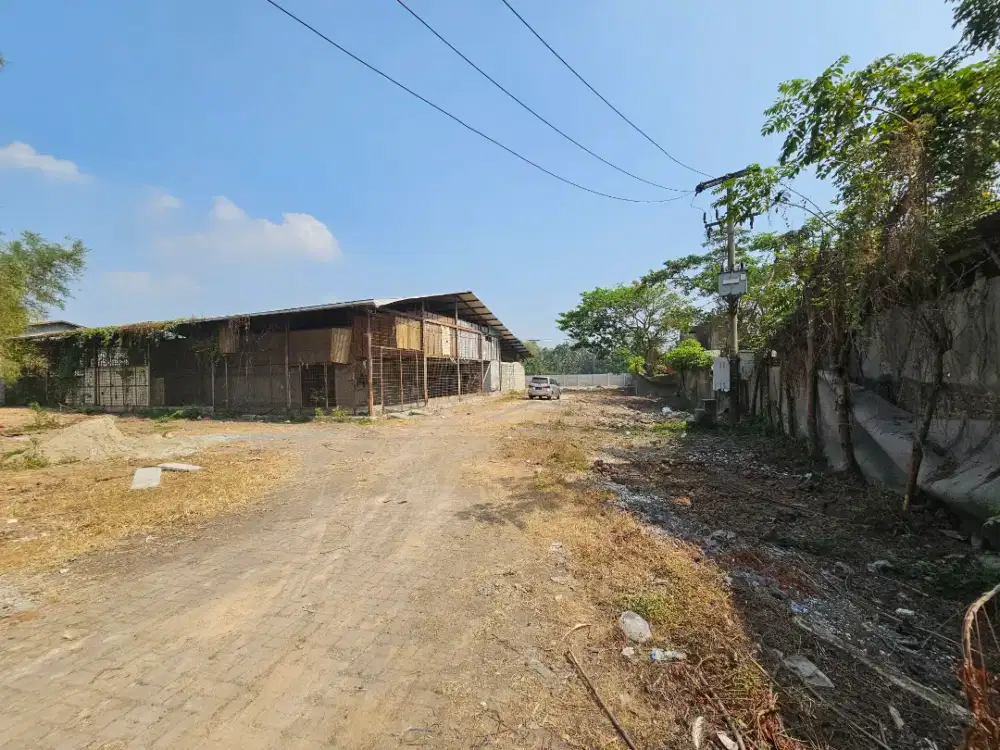 Tanah 2700m2 dekat Cikande. Jual murah