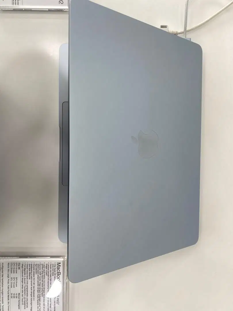 MACBOOK AIR M4 CICILAN TANPA KARTU KREDIT