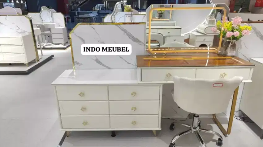 MEJA RIAS IMPORT MEWAH LAMPU LED UKURAN JUMBO NEW MODERN KEKINIAN