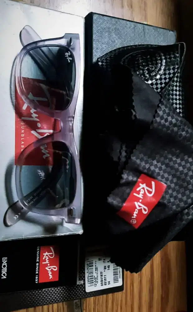 Kacamata rayban wayfarer ice pop