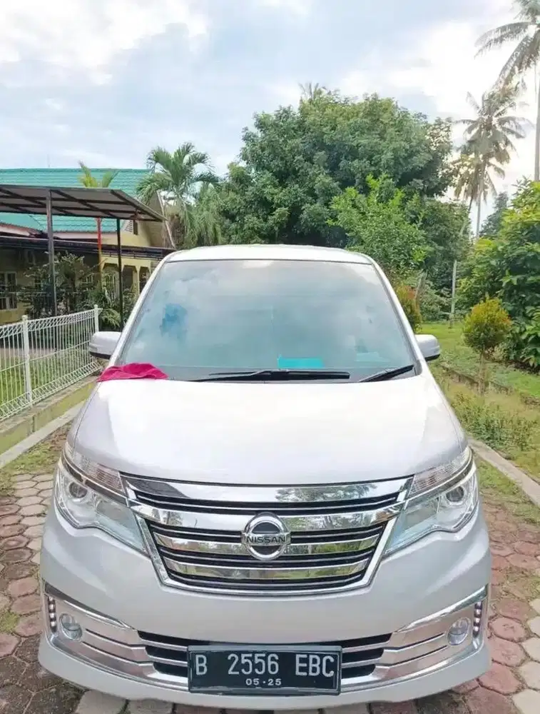 Nissan Serena Autech A/T 2015