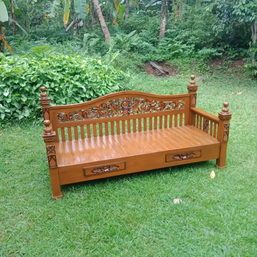 Kursi bale bale bagong rahwana jati