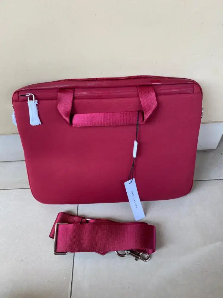 Tas kerja office laptop kantor Brand MARC JACOBS original baru ya