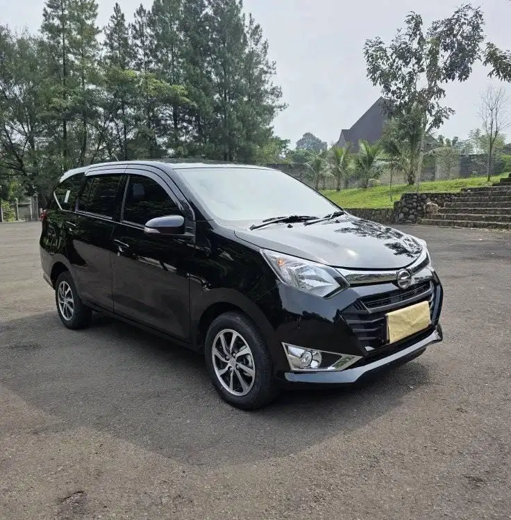 Sigra 1.2 R M/T