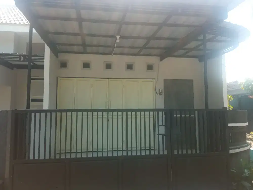 Disewakan ruang usaha luas