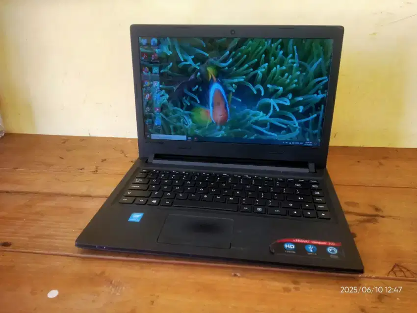Laptop Lenovo core i3