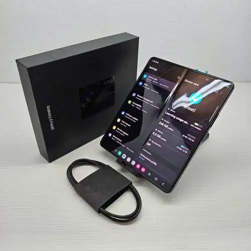 SAMSUNG Z FOLD 5 HITAM NYARI SEIN