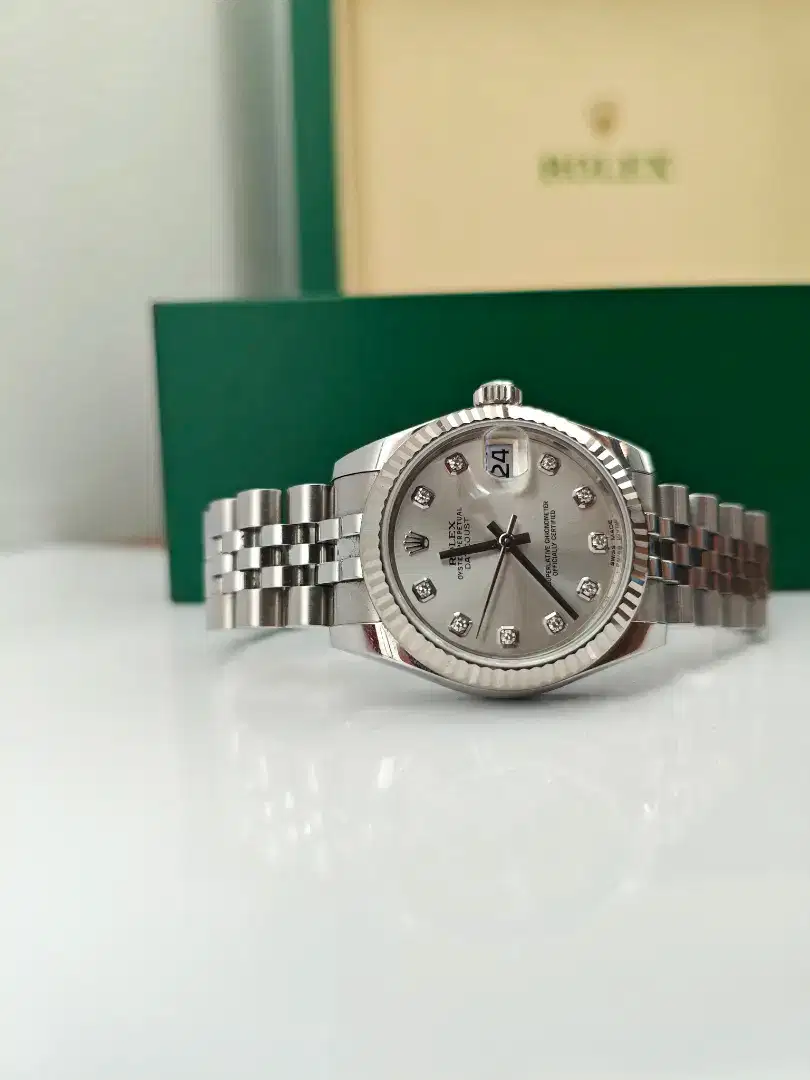 Rolex Datejust 31 Silver Diamond Dial