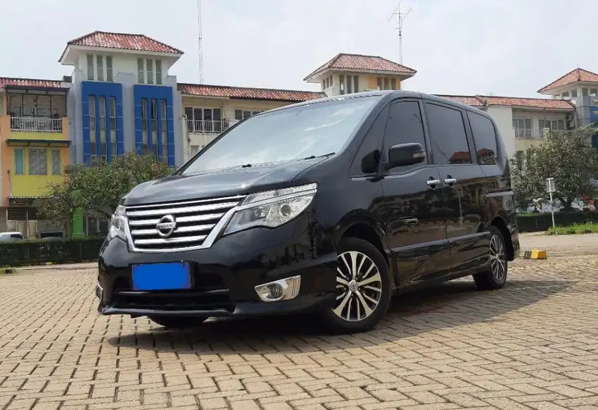 Nissan Serena 2.0 Highway Star Bensin-AT 2016 Hitam