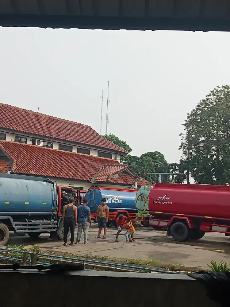 AIR TANGKI KAPASISITAS 8 TON