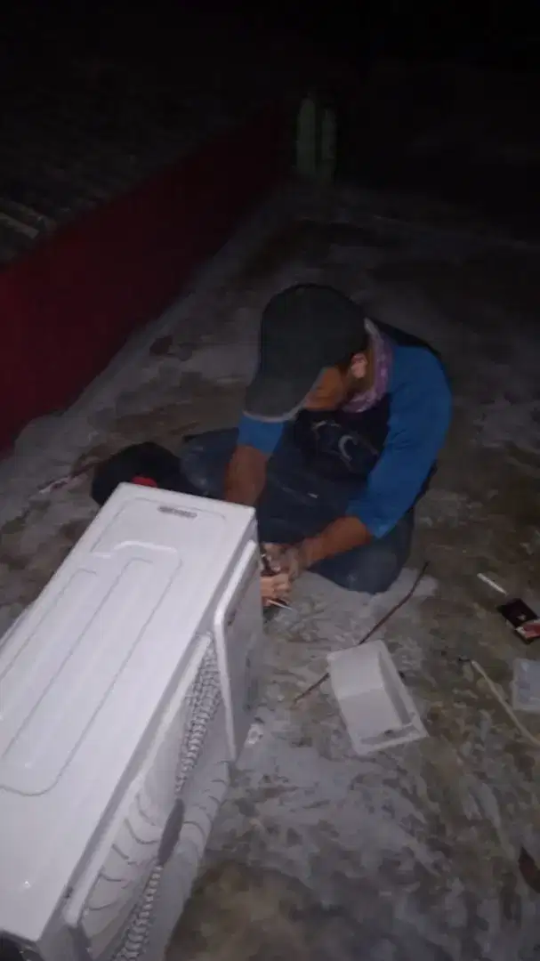 Bongkar pasang AC & servis