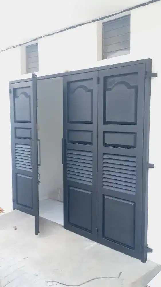 Pintu gerbang sleading