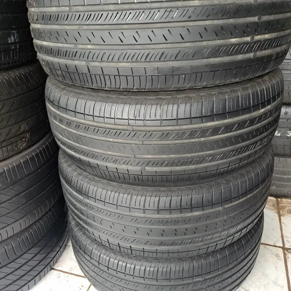 Ban mobil 245 70 16 gt radial savero