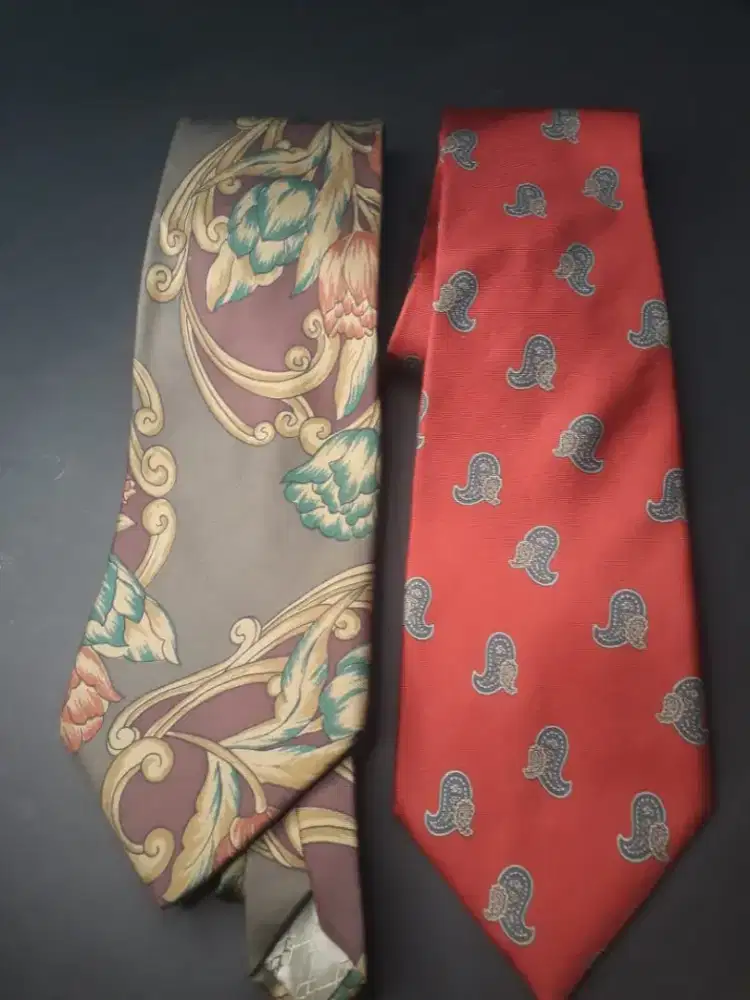 Dasi Pria P Balmain, N Cerruti,G Redaelli,T Lapidus & Lamberti Ori.