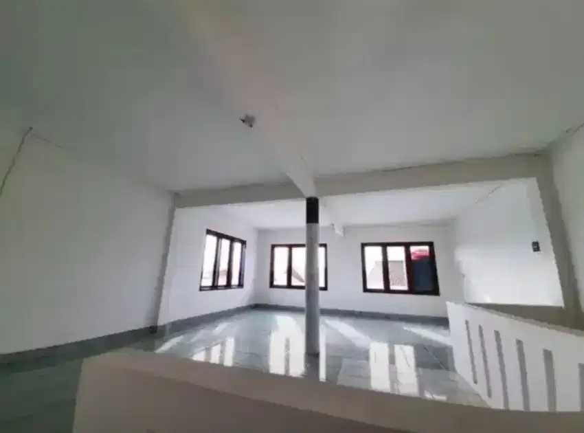 Sewa 3 Lantai Gedebage Bisa Utk Konveksi / Kantor / Tinggal