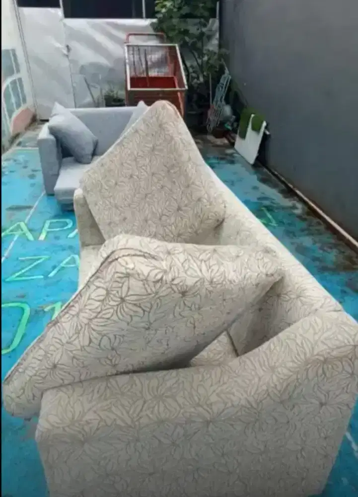 Jasa cuci kasur springbed sofa karpet jok mobil dll