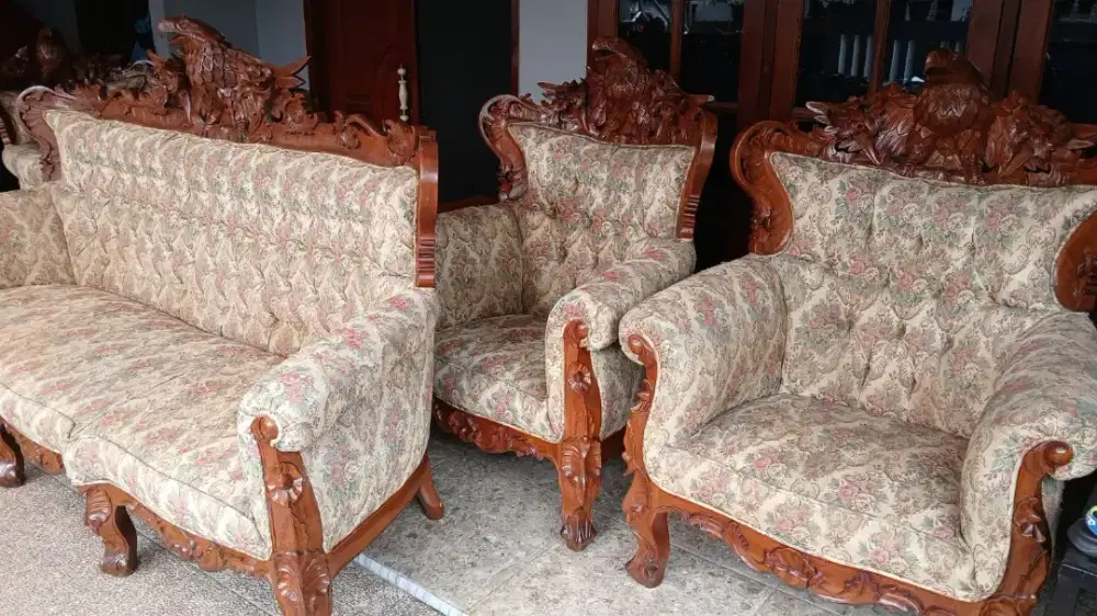 Jasa cuci kasur springbed sofa karpet jok mobil dll