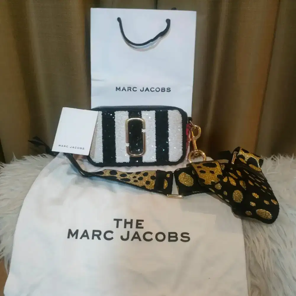 Marc Jacobs Snapshot Sequin Strip Black & White