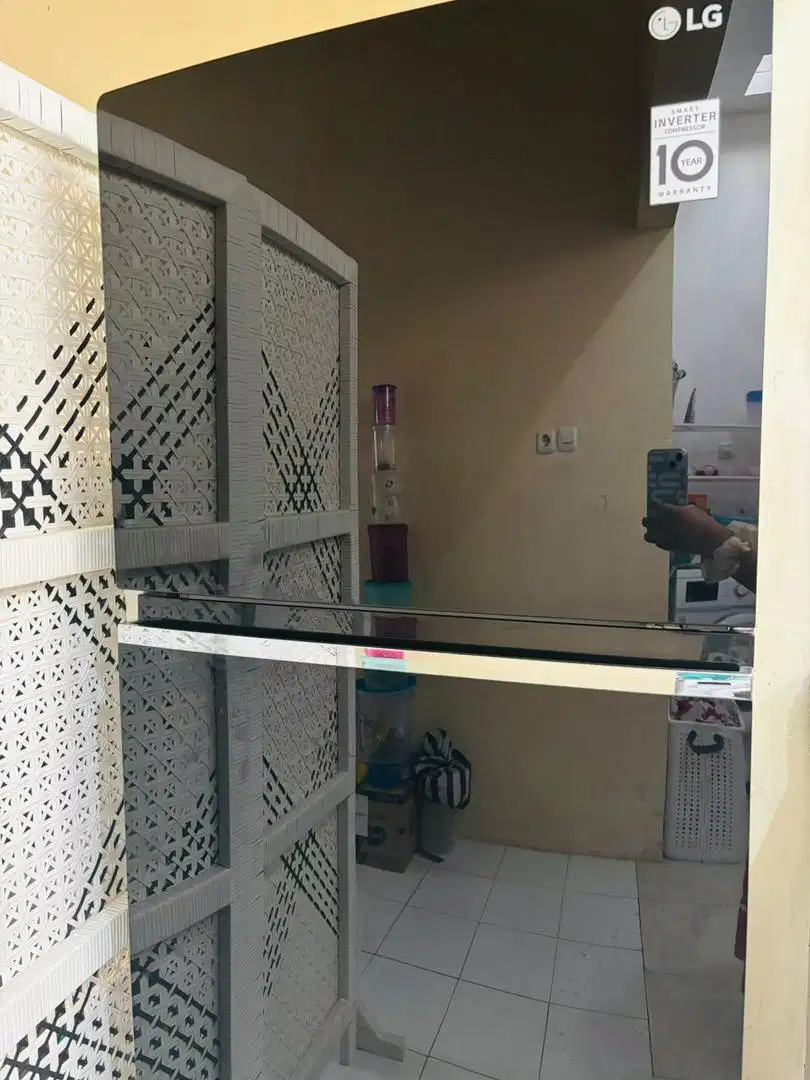 Kulkas LG Inverter Mulus Istimewa