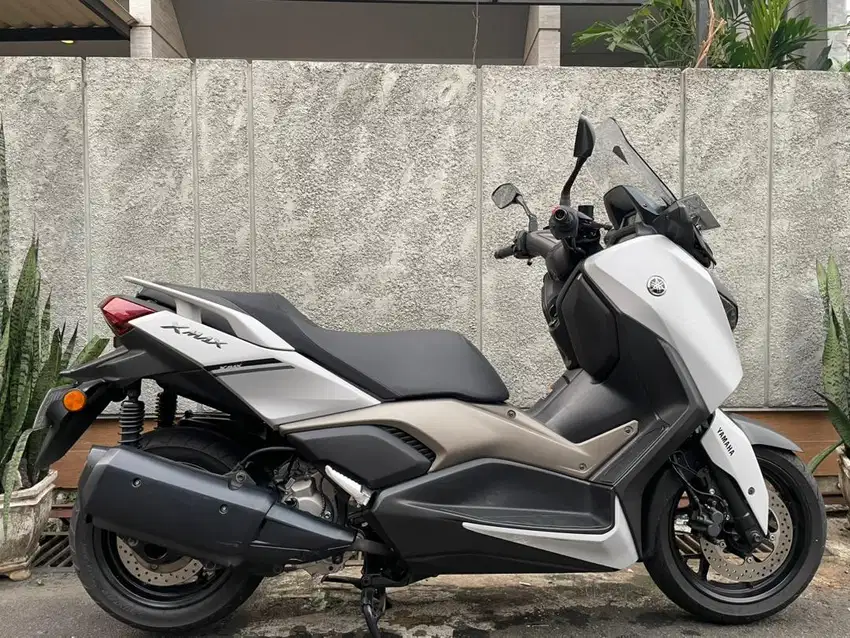 Xmax New Connected