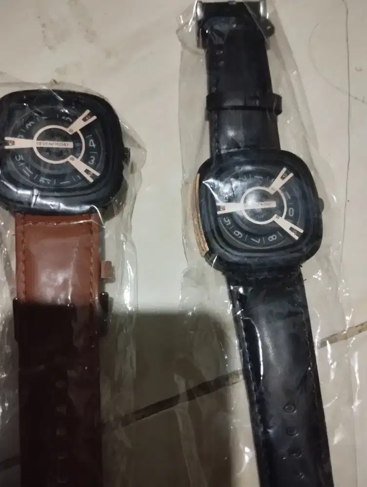 Jam tangan pria