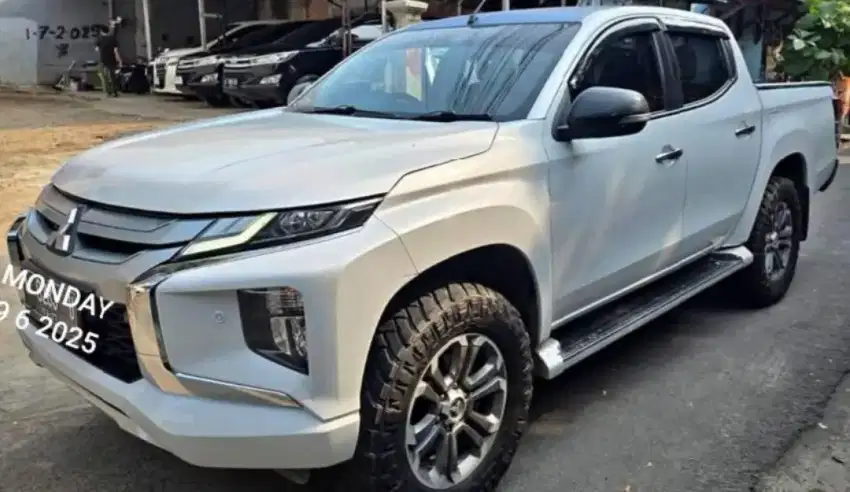 Di jual mitsubishi triton ultimate