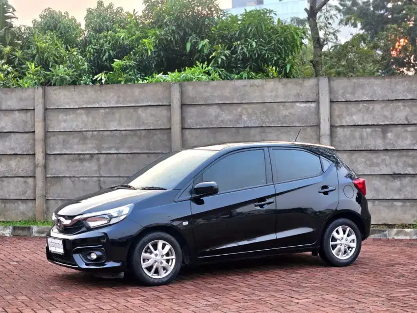 LOWODO honda Brio satya E CVT 2019
