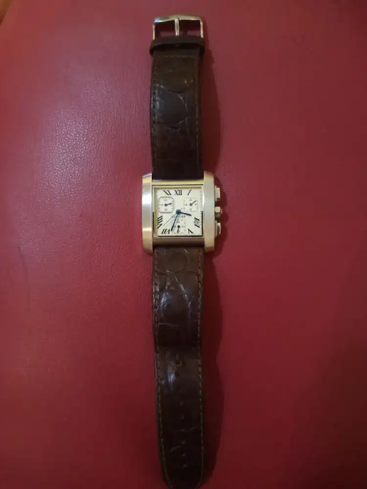 Jam tangan kulit wanita Cartier coklat