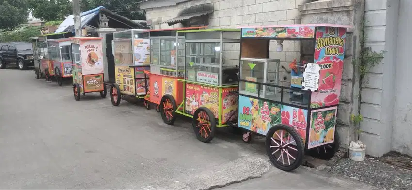 gerobak tahu crispy/ gorengan/ gado-gado/ roti bakar/ es buah/warkop