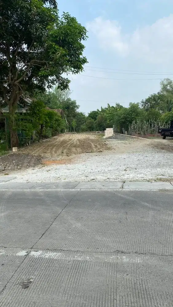 Tanah Di Jual Luas Total 499m SHM (NOL JALAN RAYA)