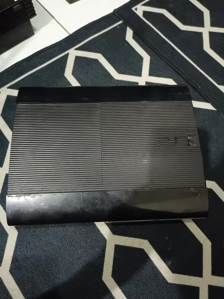 PS3 superslim 500gb full games