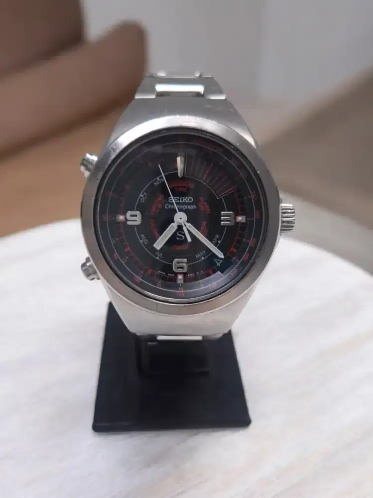 SEIKO 6M26-6020 Chronograph Vintage Quartz Mens Watch Authentic