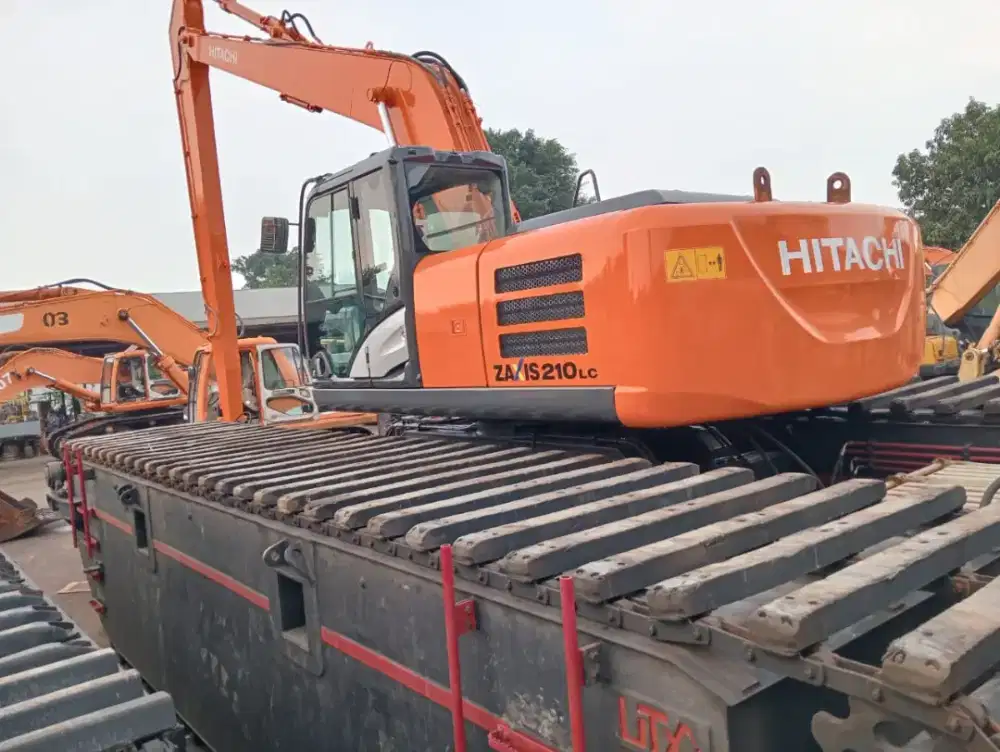EXCAVATOR AMPHIBIUS HITACHI ZX210F-5G